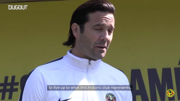 Solari on his arrival to Club América
